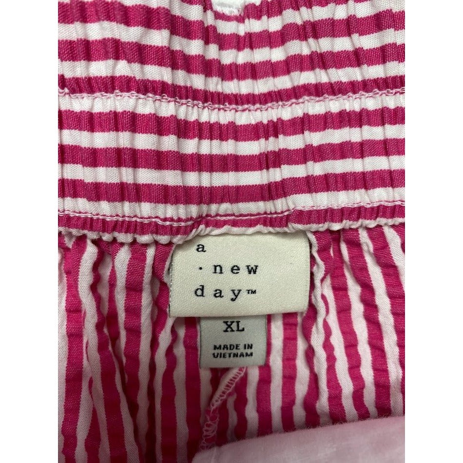 High Rise Belted Shorts XL Pink White Striped