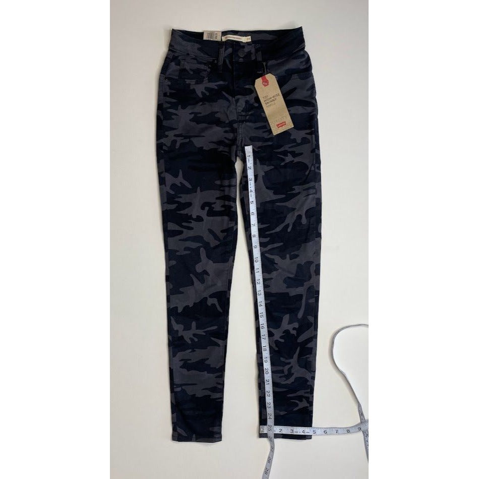 Levi's 721 Skinny Ankle Jeans 24 Gray Camo