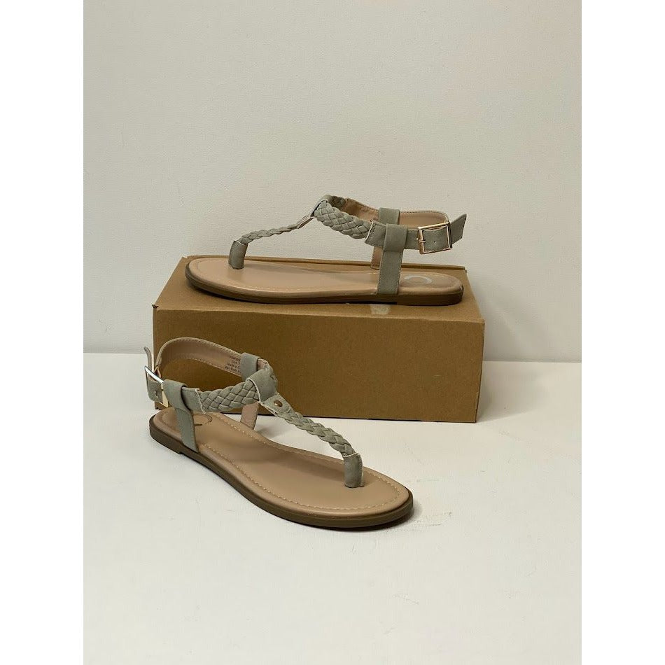 Journee Collection Thong Sandals 7 Grey